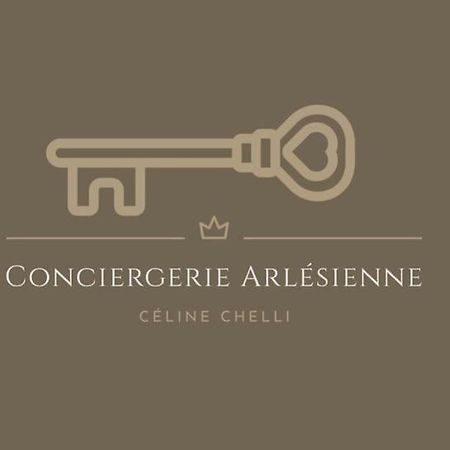 Les Arenes Villa อาร์ลส์ ภายนอก รูปภาพ