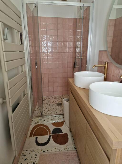 Les Arenes Villa อาร์ลส์ ภายนอก รูปภาพ